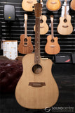 Cole Clark Fat Lady 2 Acoustic-Electric Guitar - Spruce with Blackwood Back & Sides