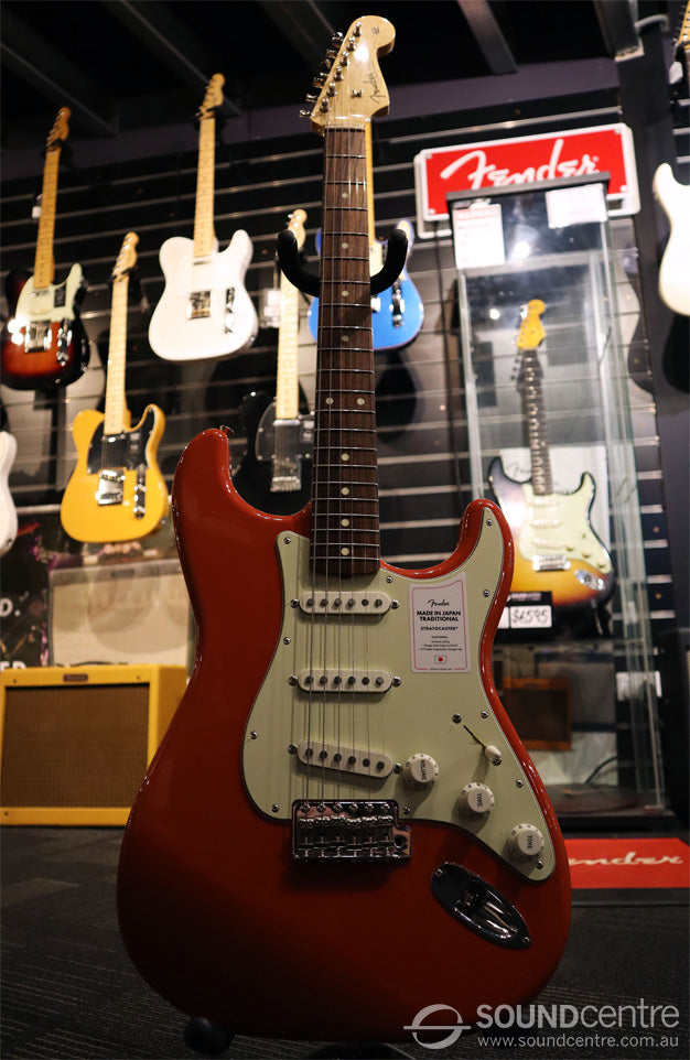 Fender Made In Japan Traditional 60s Stratocaster - Fiesta Red